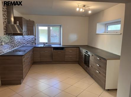 Prodej domu/vily, 418 m²