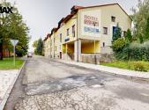Prodej hotel, 3 300 m²