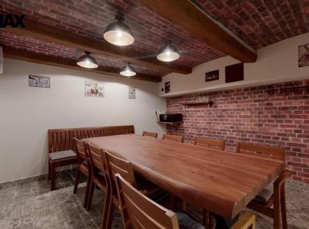 Prodej hotel, 655 m²