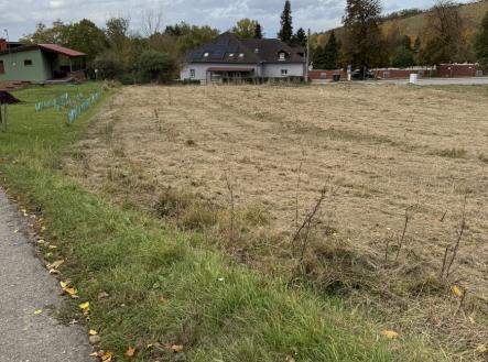 Prodej pozemku pro komerční výstavbu, 2 813 m²