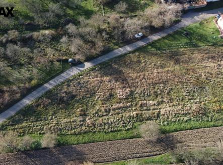 Prodej pozemku pro komerční výstavbu, 2 813 m²