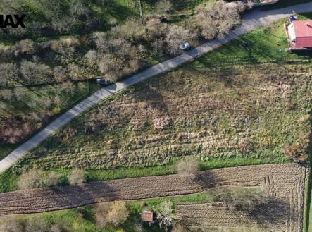 Prodej pozemku pro komerční výstavbu, 2 813 m²