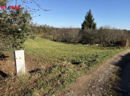 Prodej pozemku pro bydlení, 2 142 m²