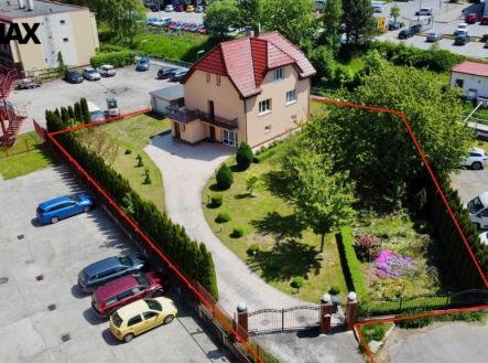 Pronájem obchodní prostory, 210 m²