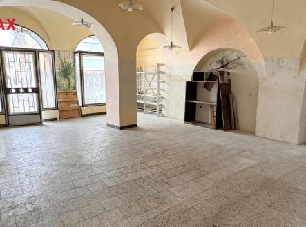 Pronájem obchodní prostor, 115 m²