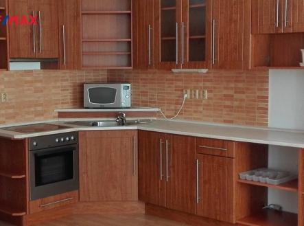 Pronájem bytu, 1+kk, 33 m²