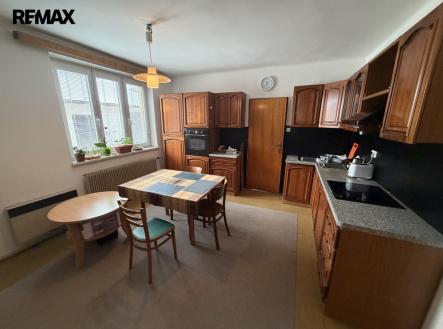 Pronájem domu/vily, 140 m²