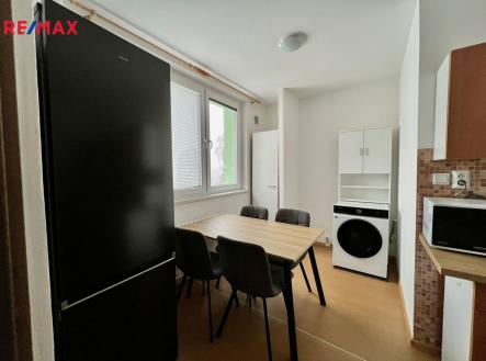 Pronájem bytu, 2+1, 56 m²