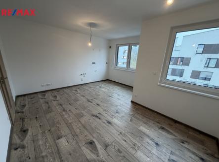 Pronájem bytu, 1+kk, 32 m²