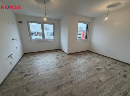 Pronájem bytu, 1+kk, 32 m²