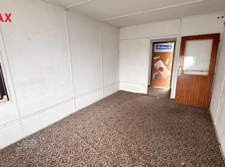 Pronájem obchodní prostor, 18 m²