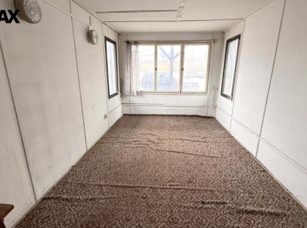 Pronájem obchodní prostor, 18 m²