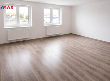 Pronájem bytu, 1+kk, 36 m²