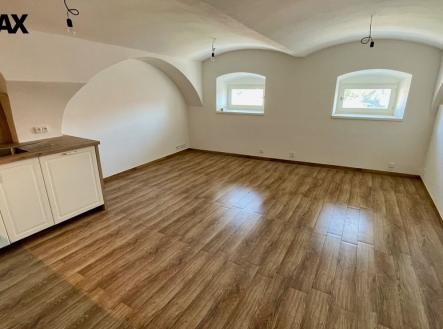 Pronájem bytu, 3+kk, 65 m²