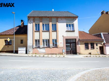 Prodej nájemního domu, 196 m²