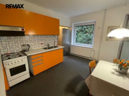 Pronájem bytu, 2+1, 80 m²