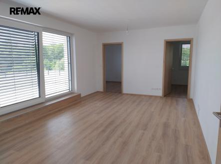 Pronájem bytu, 3+kk, 90 m²