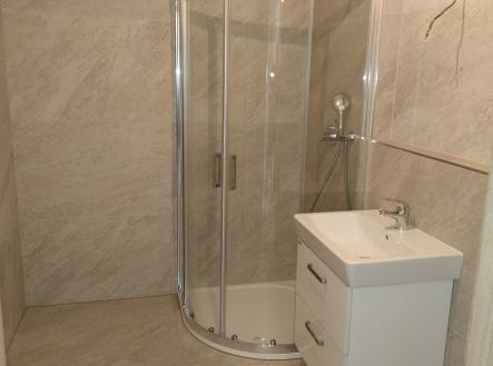 Pronájem bytu, 3+kk, 90 m²