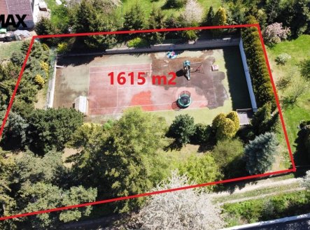 Prodej stavebního pozemku 1615 m2, Buřenice