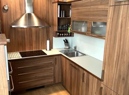Pronájem bytu, 3+kk, 78 m²