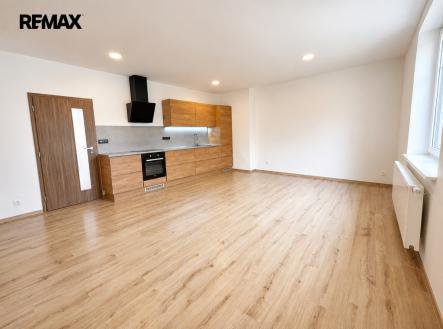 Pronájem bytu, 3+kk, 81 m²