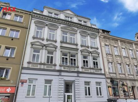 Pronájem kanceláře, 649 m²