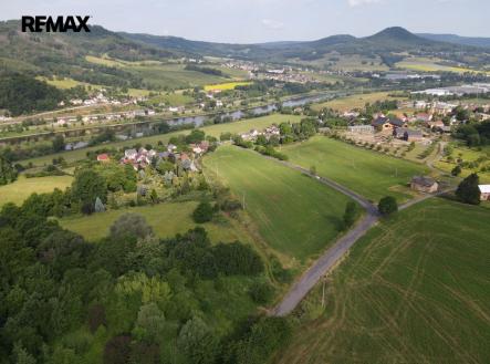 Prodej pozemku pro bydlení, 17 584 m²