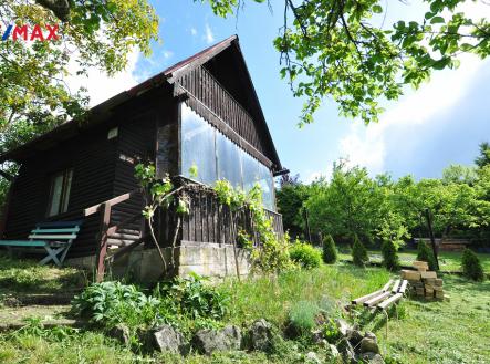 Prodej - pozemek, zahrada, 726 m²