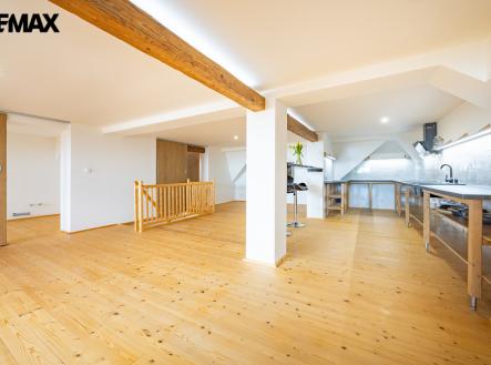 Prodej chaty/rekreačního objektu, 322 m²