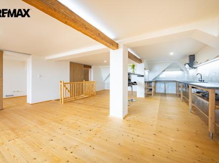 Prodej chaty/rekreačního objektu, 322 m²
