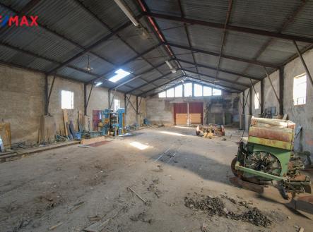 Prodej skladovací prostor, 752 m²