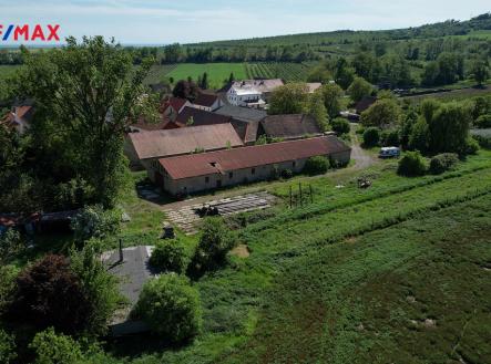 Prodej skladovací prostor, 752 m²