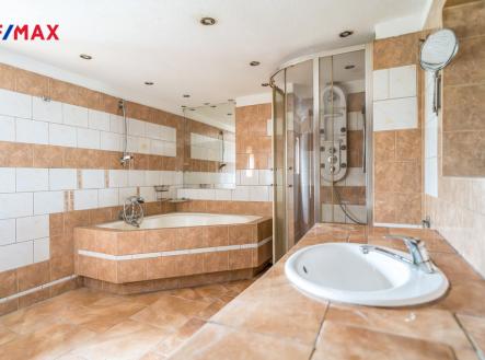 Prodej - dům/vila, 166 m²