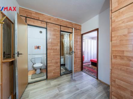 byt-3-1-keplerova-usti-nad-labem-martin-strojsa-remax-reality008.jpg