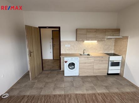 Pronájem bytu, 2+kk, 42 m²