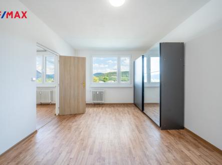 byt-seifertova-usti-nad-labem-martin-strojsa-remax-reality006.jpg
