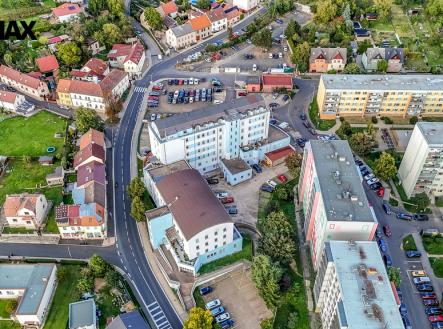 Prodej nájemního domu, 1 878 m² obrázek