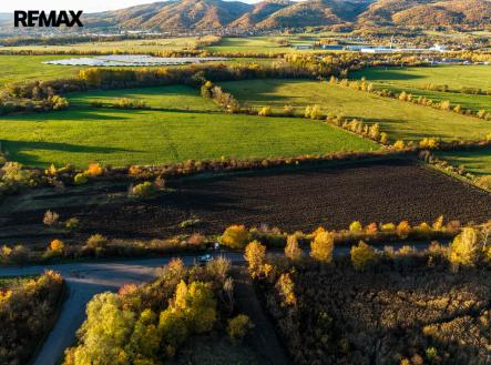 Prodej pozemku, zemědělská půda, 2 561 m²