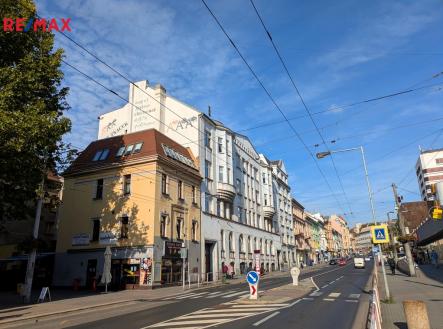 Prodej obchodní prostor, 336 m²