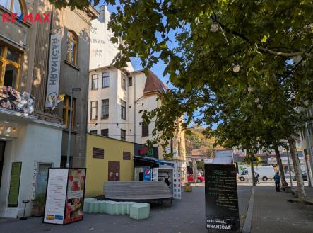 Prodej obchodní prostor, 336 m²