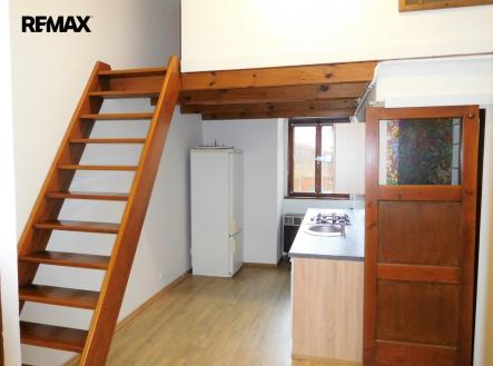 Pronájem bytu, 1+1, 48 m²