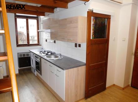 Pronájem bytu, 1+1, 48 m²