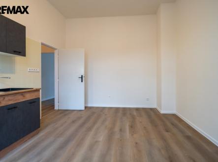 Pronájem bytu, 2+1, 75 m²