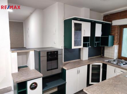 Pronájem bytu, 2+kk, 450 m²