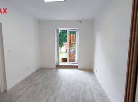 Pronájem bytu, 2+kk, 29 m²