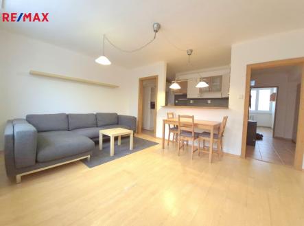 Pronájem bytu, 3+kk, 50 m²