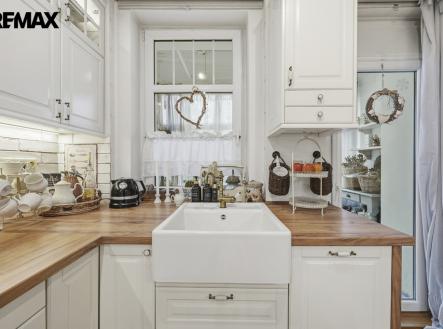 Prodej bytu, 4+1, 107 m²