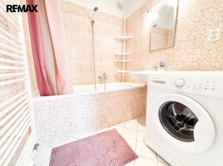 Pronájem bytu, 2+1, 53 m²