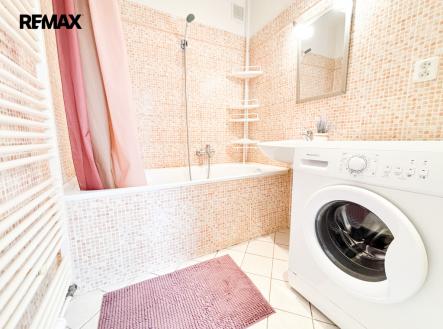 Pronájem bytu, 2+1, 53 m²