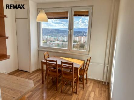 Pronájem bytu, 1+1, 42 m²